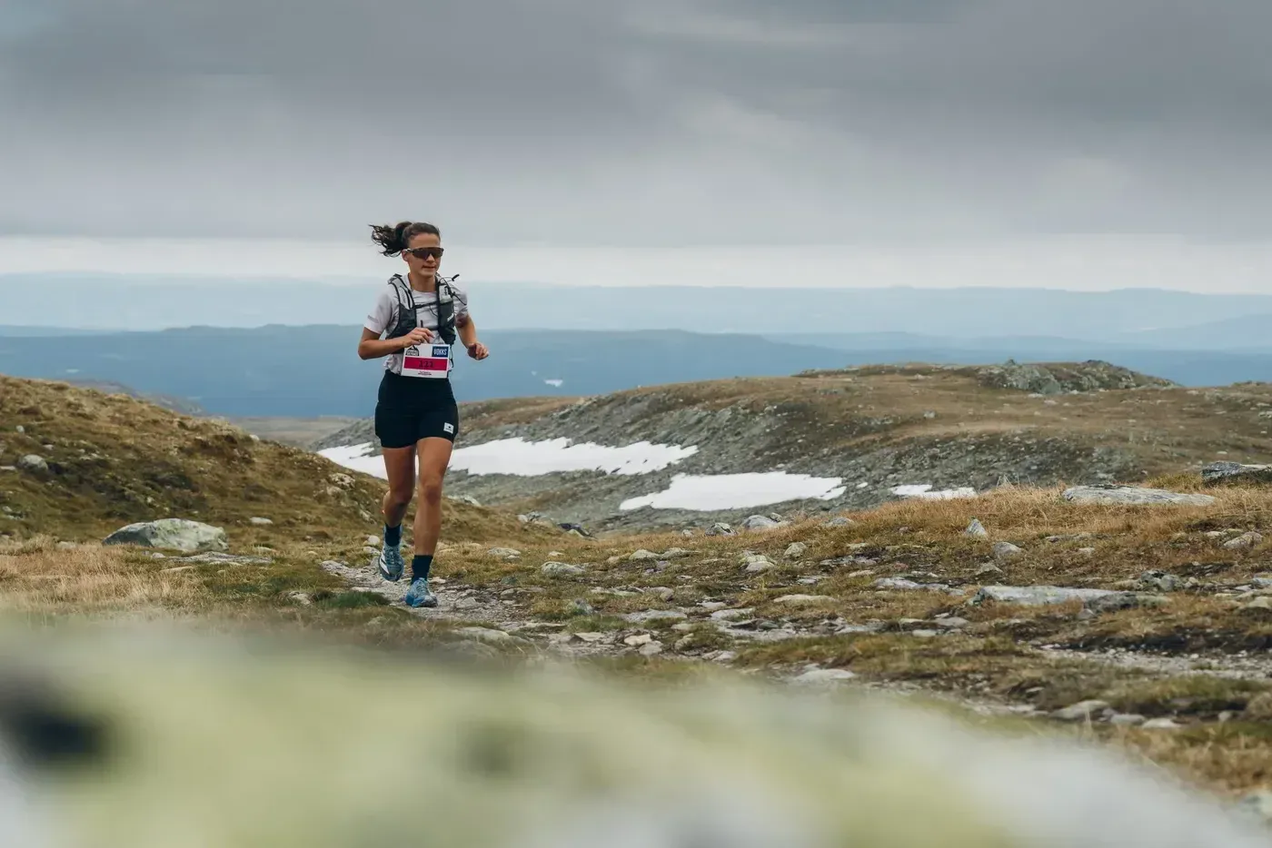 Løpere og fjellterreng i Synnfjellet