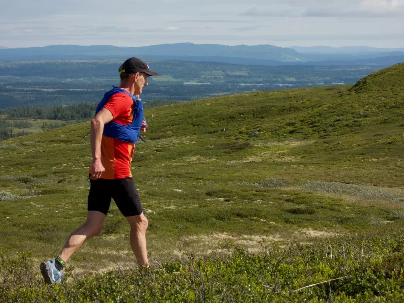 Løpere og fjellterreng i Synnfjellet